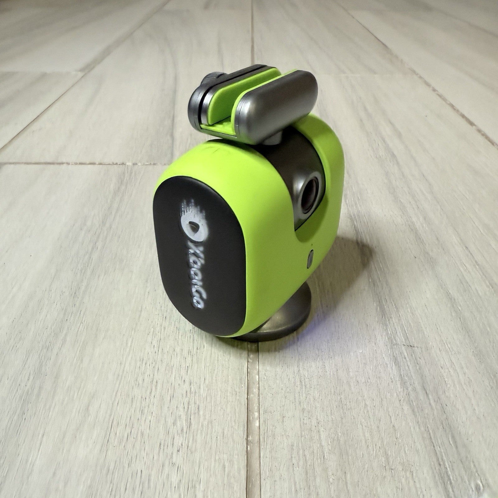 XbotGo Chameleon AI Auto Sports Action Camera - 4K 60FPS Soccer Camera
